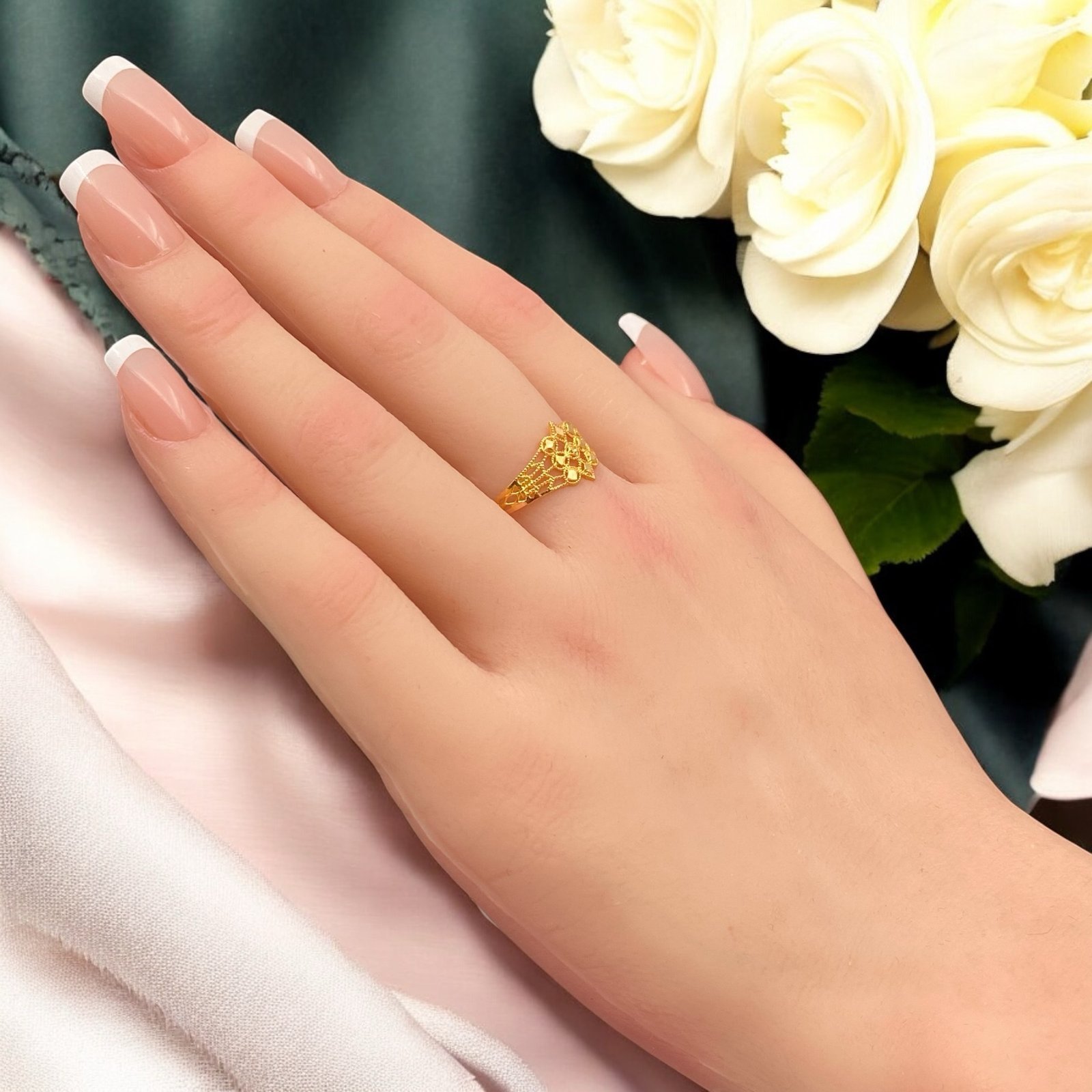 خاتم ذهب عيار 21 الوزن 1.03 جرام