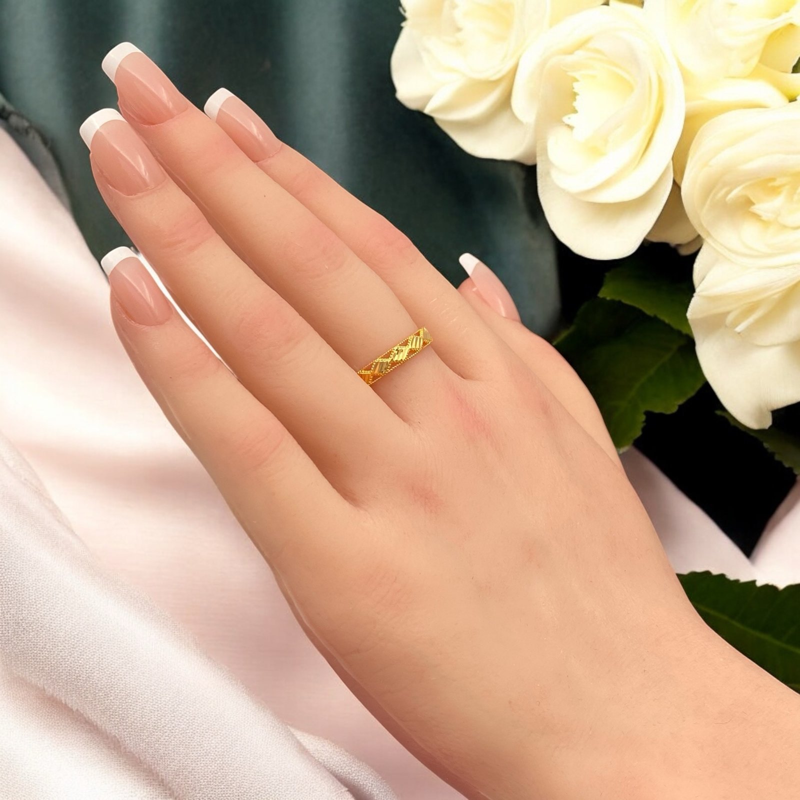 خاتم ذهب عيار 21 الوزن 1.51 جرام