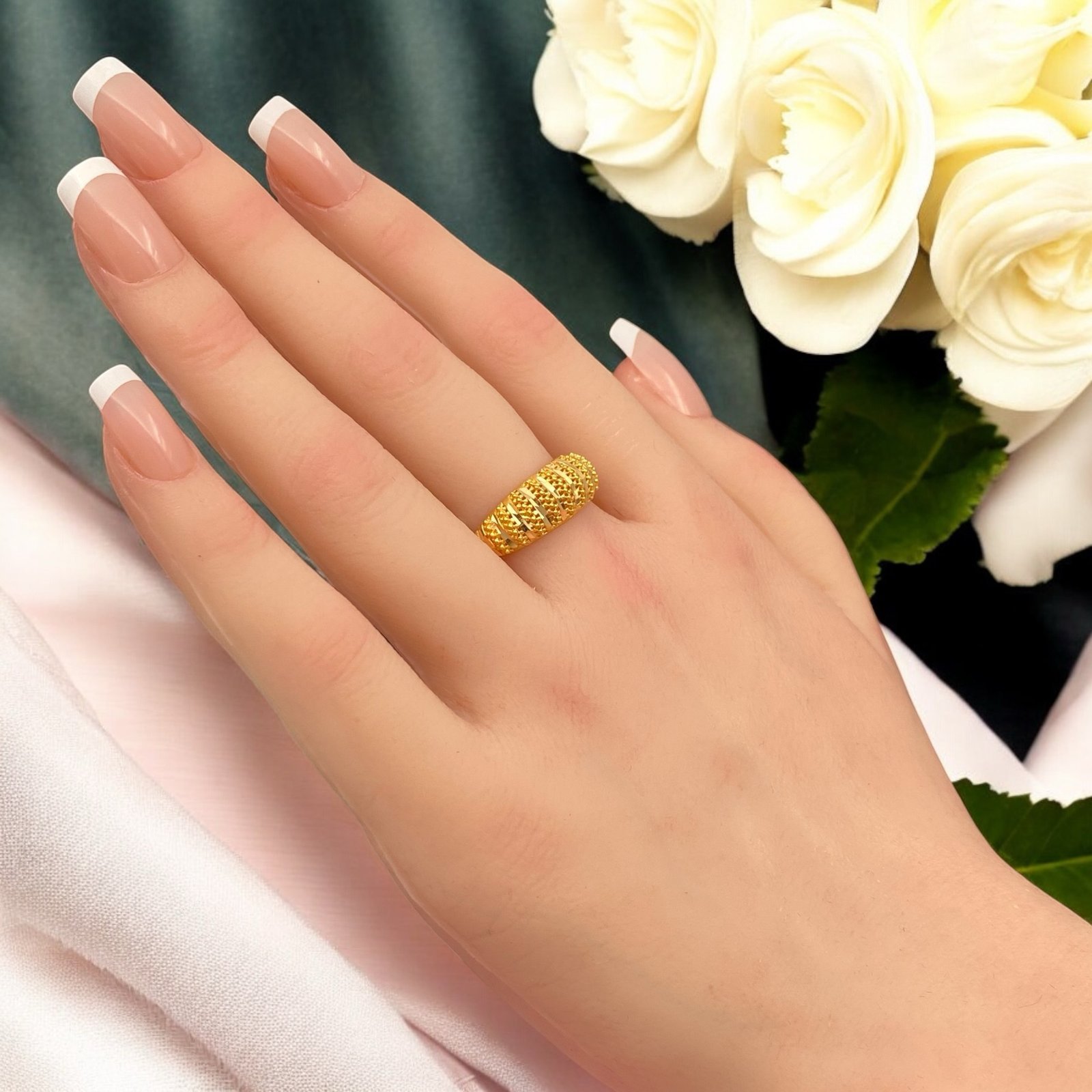 خاتم ذهب عيار 21 الوزن 2.23 جرام