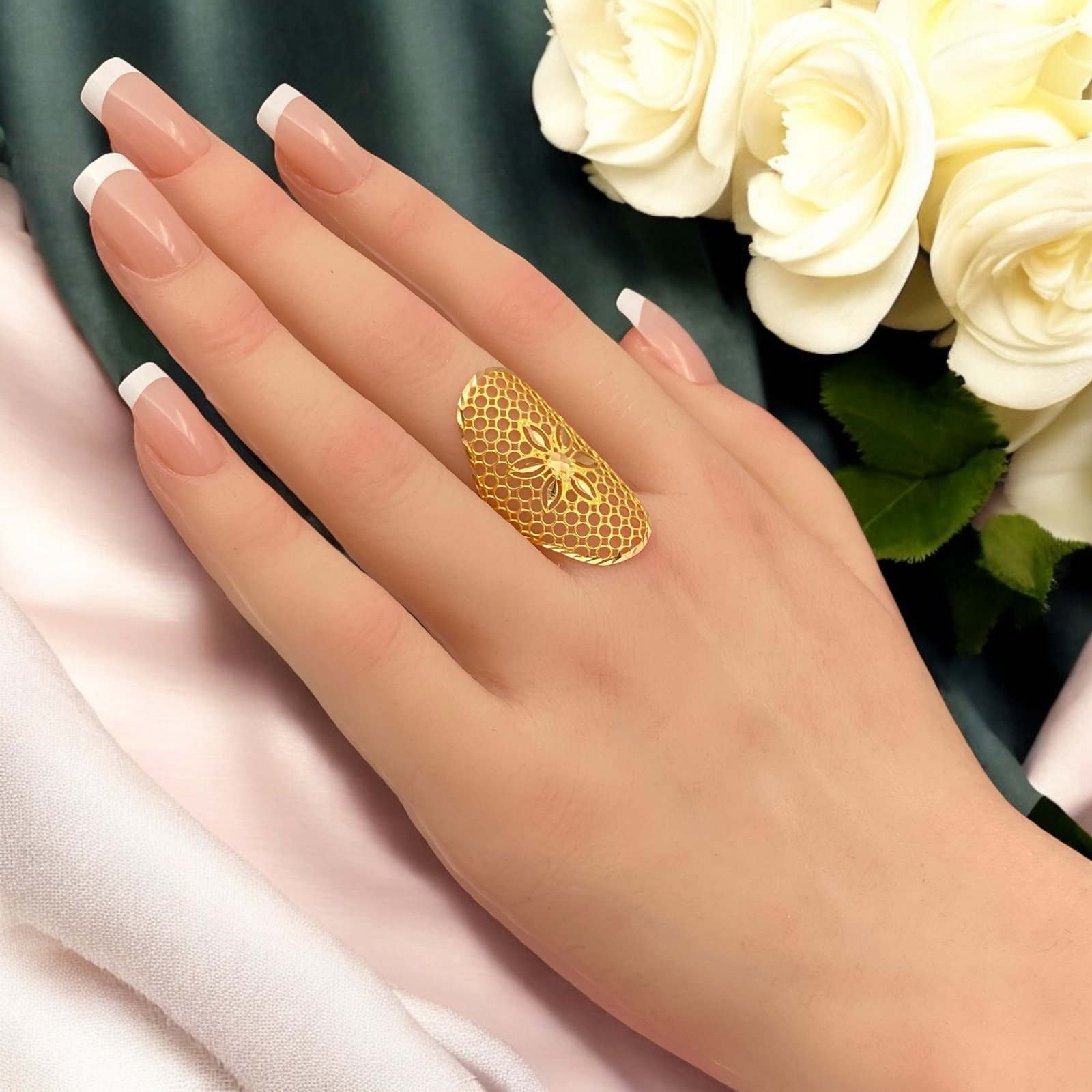 خاتم ذهب عيار 21 الوزن 3.09 جرام