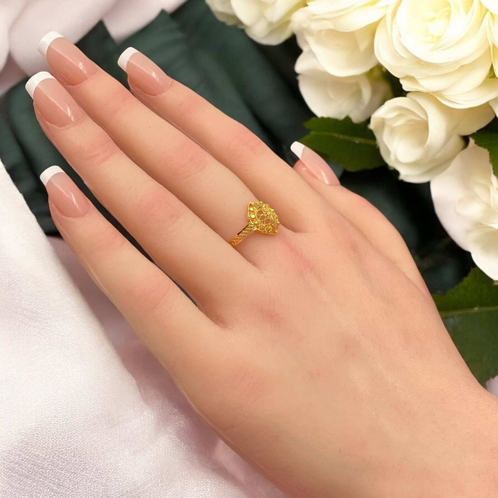 خاتم ذهب عيار 21 الوزن 1.42 جرام