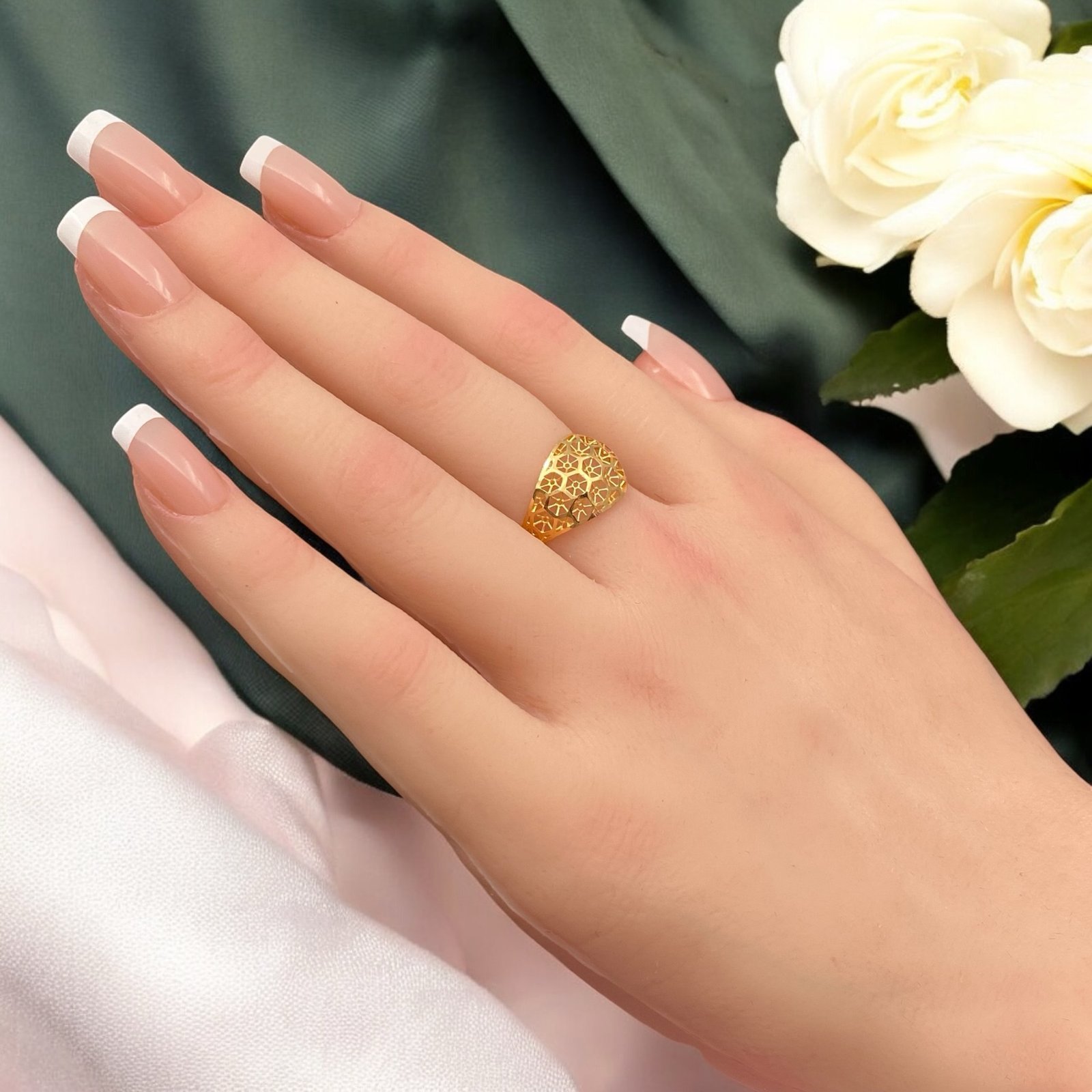 خاتم ذهب عيار 21 الوزن 1.20 جرام