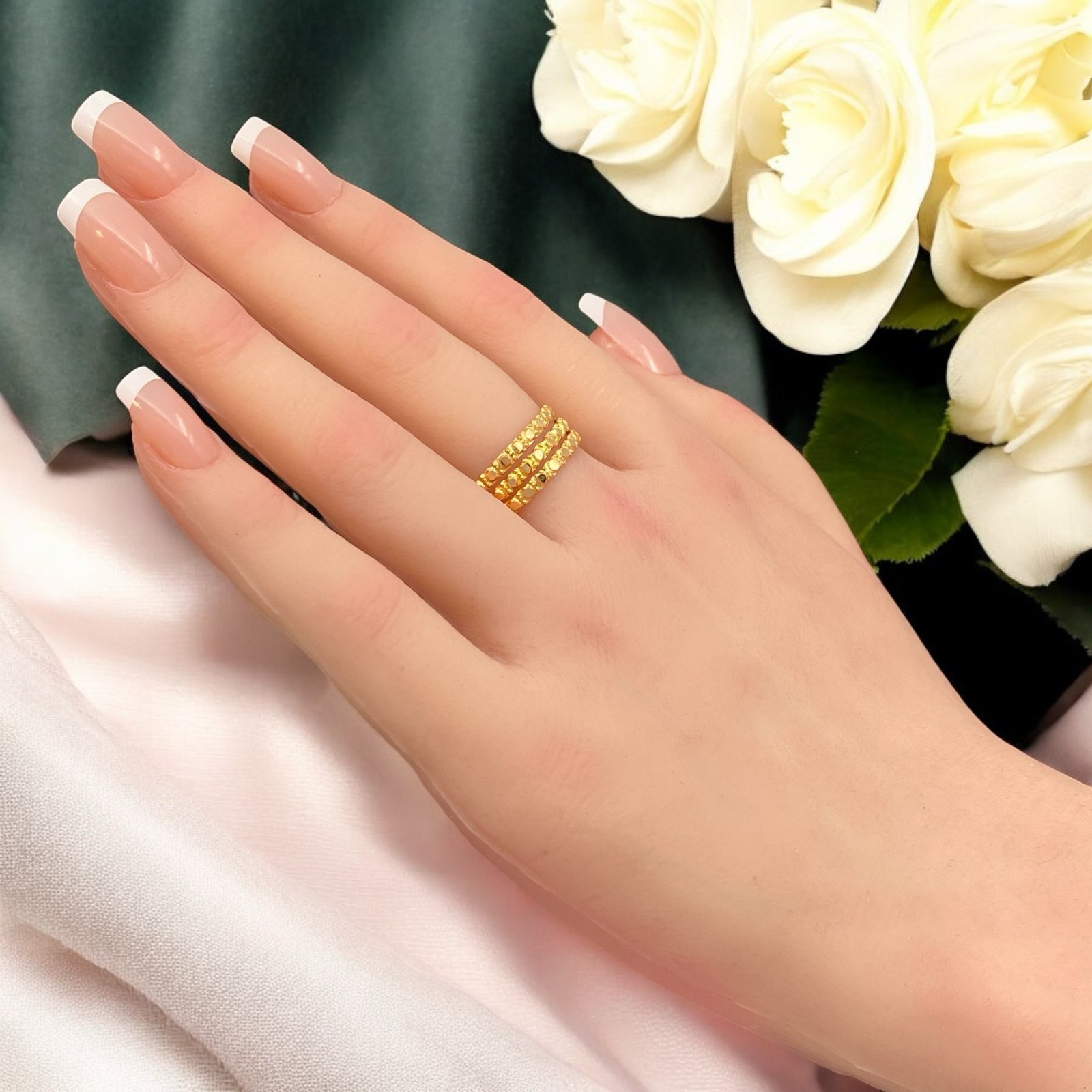 خاتم مرامي ذهب عيار 21 الوزن 3.85 جرام