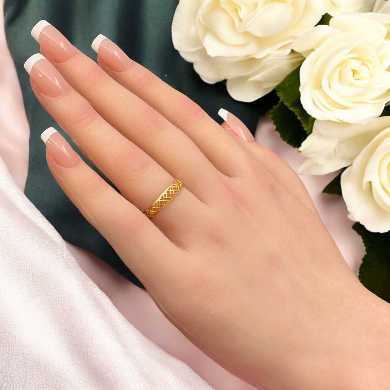 خاتم ذهب عيار 21 الوزن 1.10 جرام