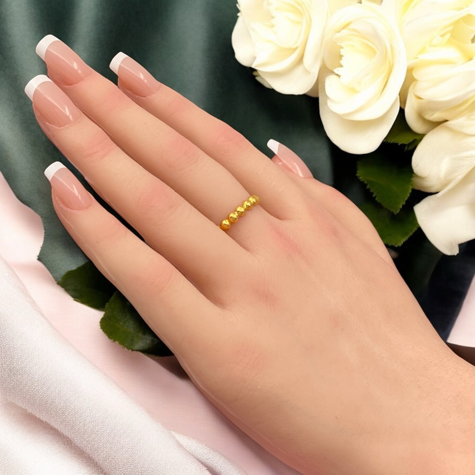 دبلة ذهب عيار 21 الوزن 1.74 جرام