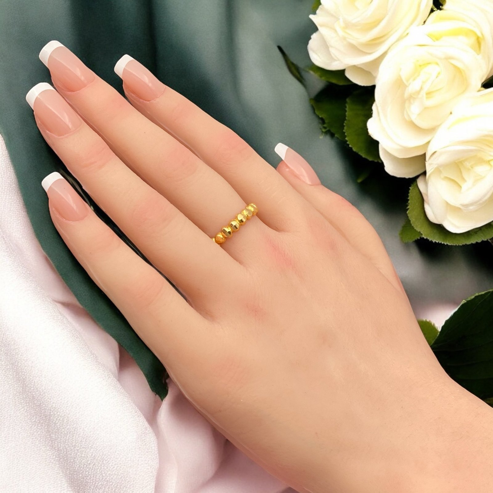 دبلة ذهب عيار 21 الوزن 1.39 جرام