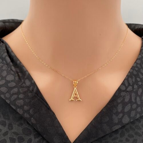 عقد حرف A ذهب عيار 21 الوزن 1.22 جرام