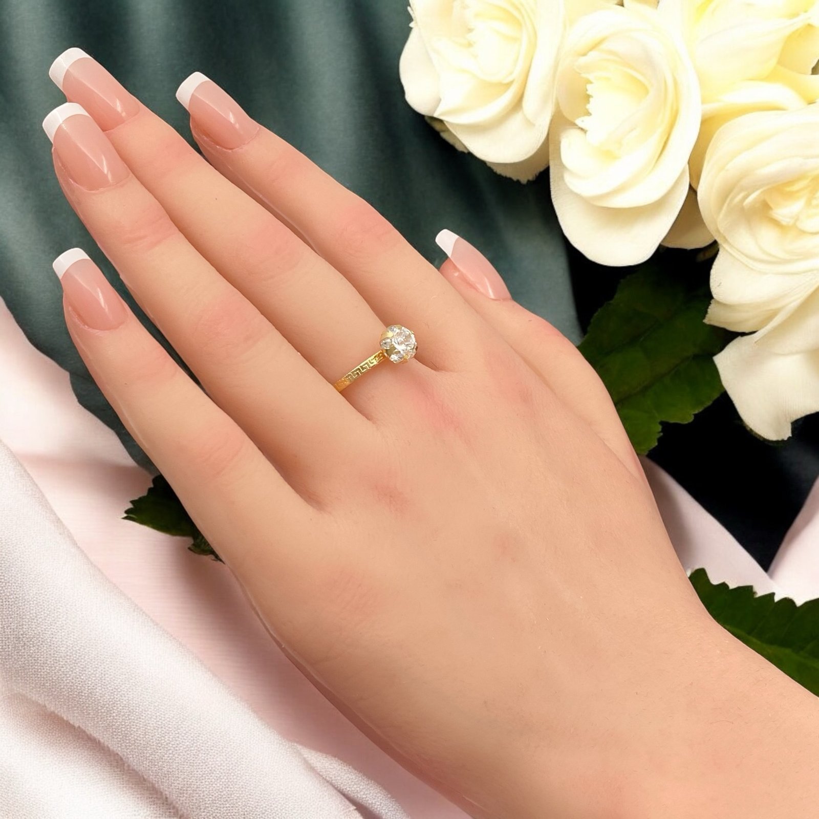 خاتم ذهب عيار 18 الوزن 1.58 جرام