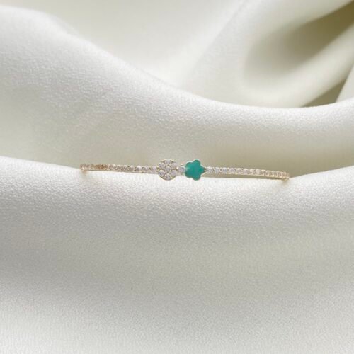 اسواره اطفال ذهب عيار 18 الوزن 1.95 جرام