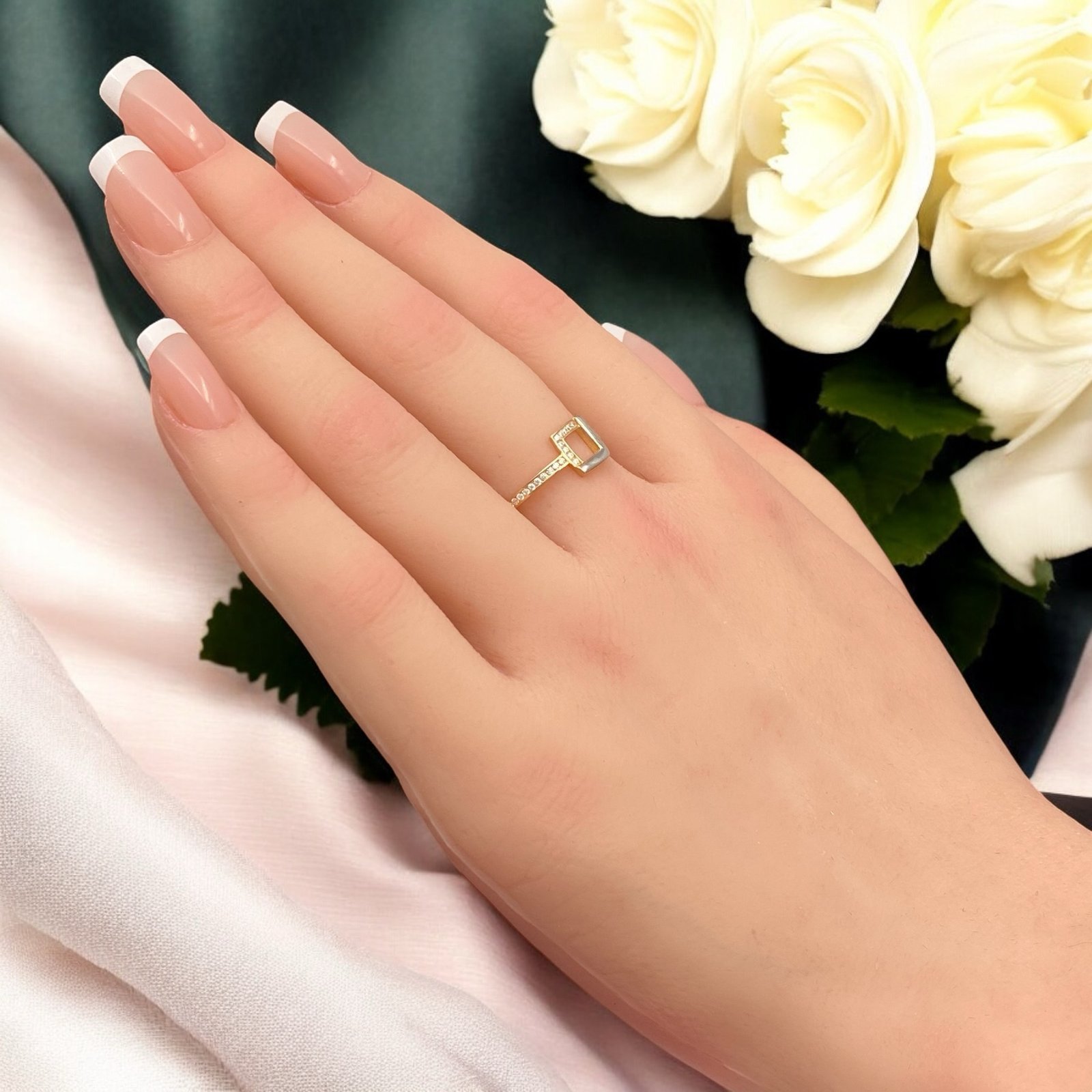 خاتم ذهب عيار 18 الوزن 1.46 جرام