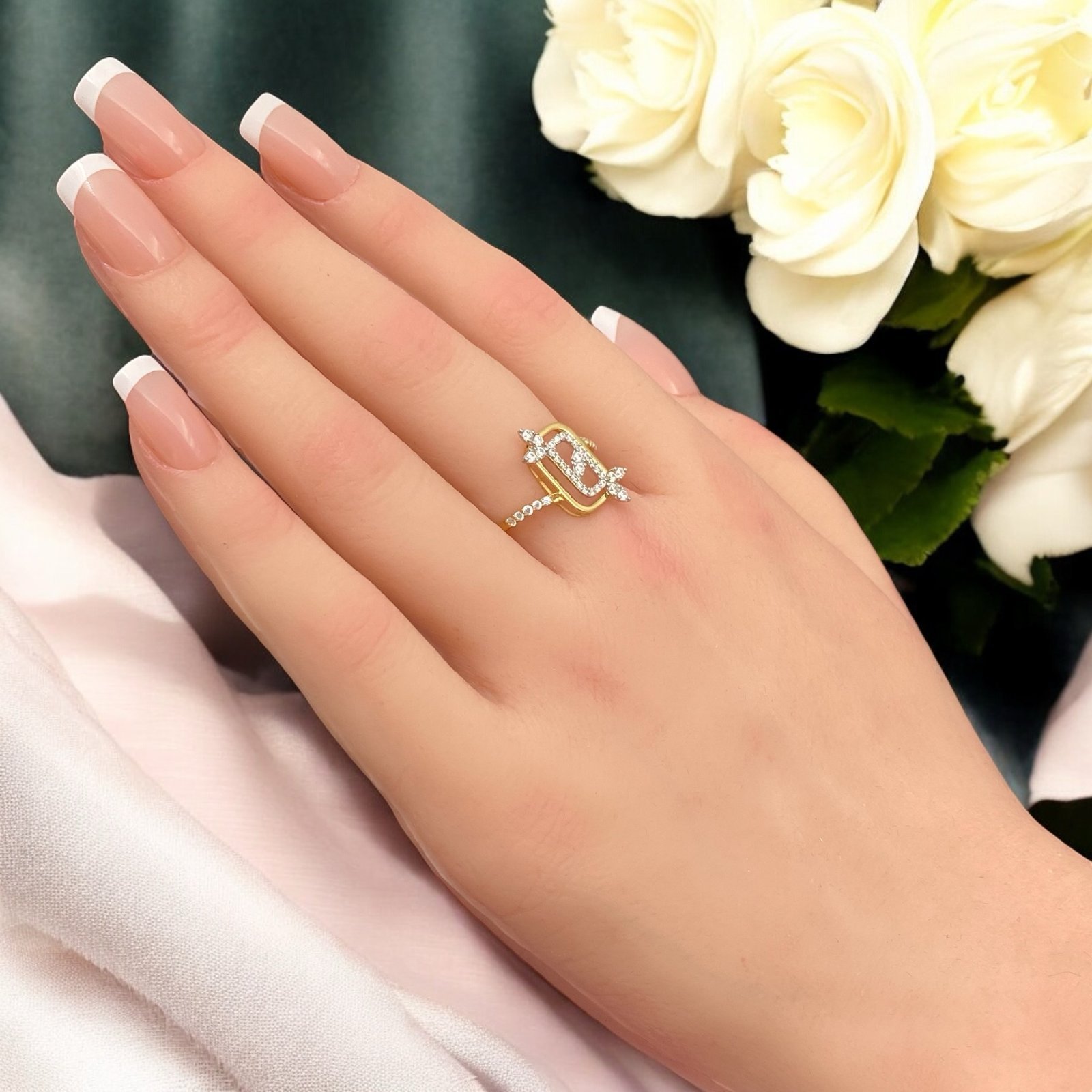 خاتم ذهب عيار 18 الوزن 1.95 جرام