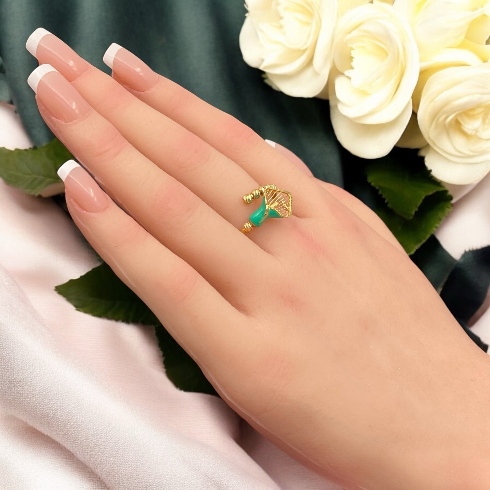 خاتم ذهب عيار 18 الوزن 2.14 جرام