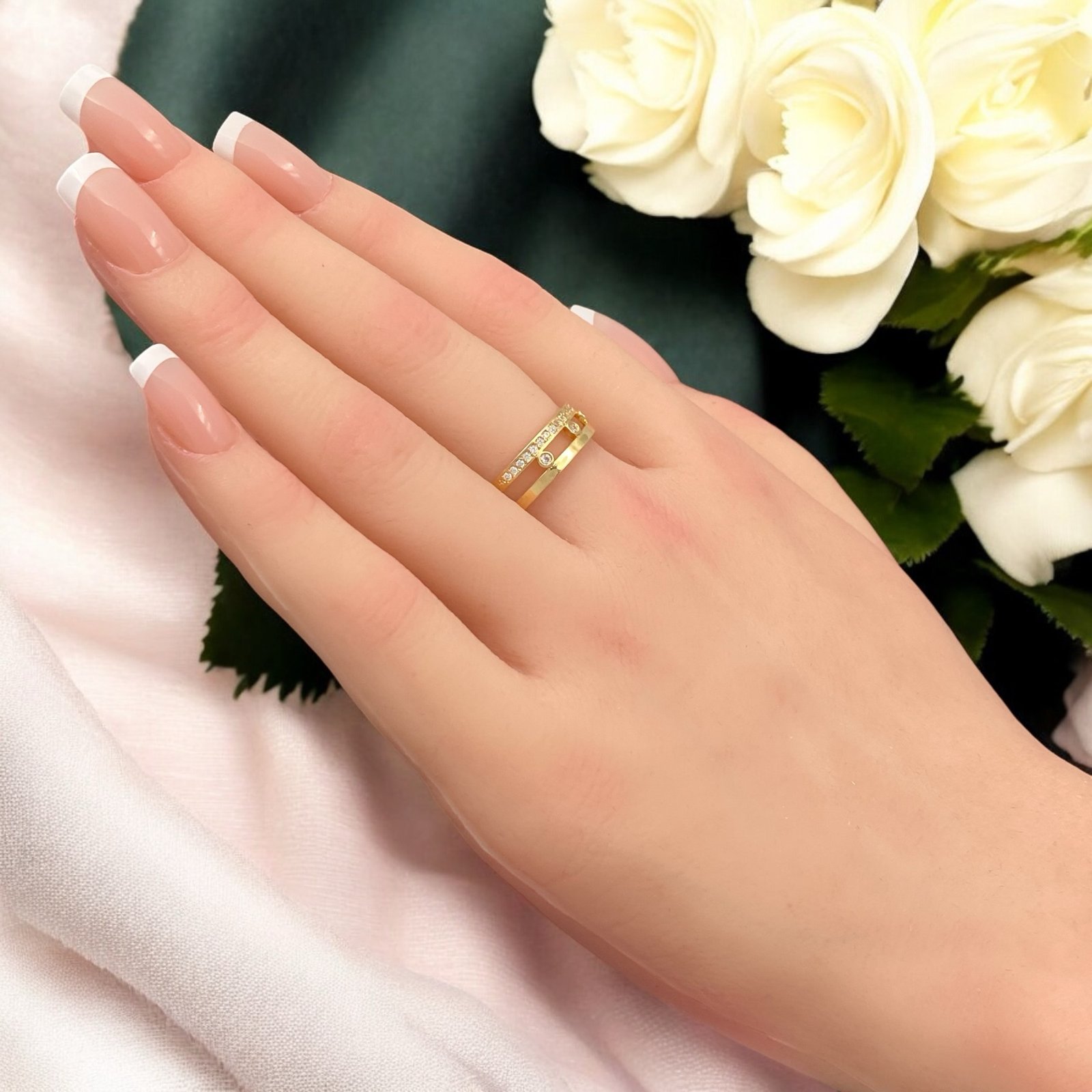 خاتم ذهب عيار 18 الوزن 3.08 جرام