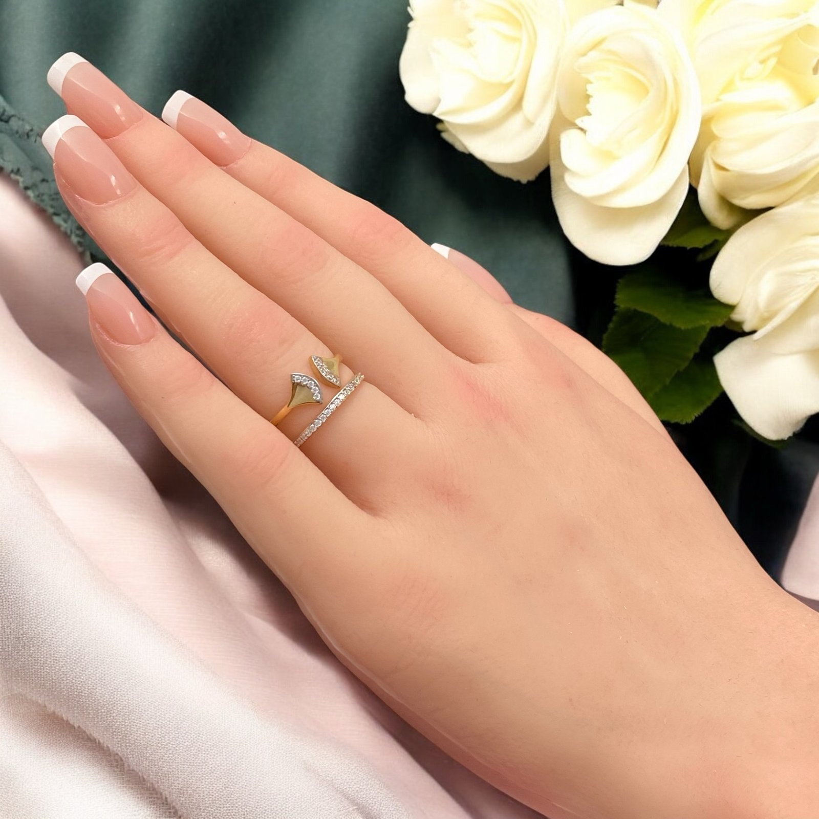 خاتم ذهب عيار 18 الوزن 2.72 جرام