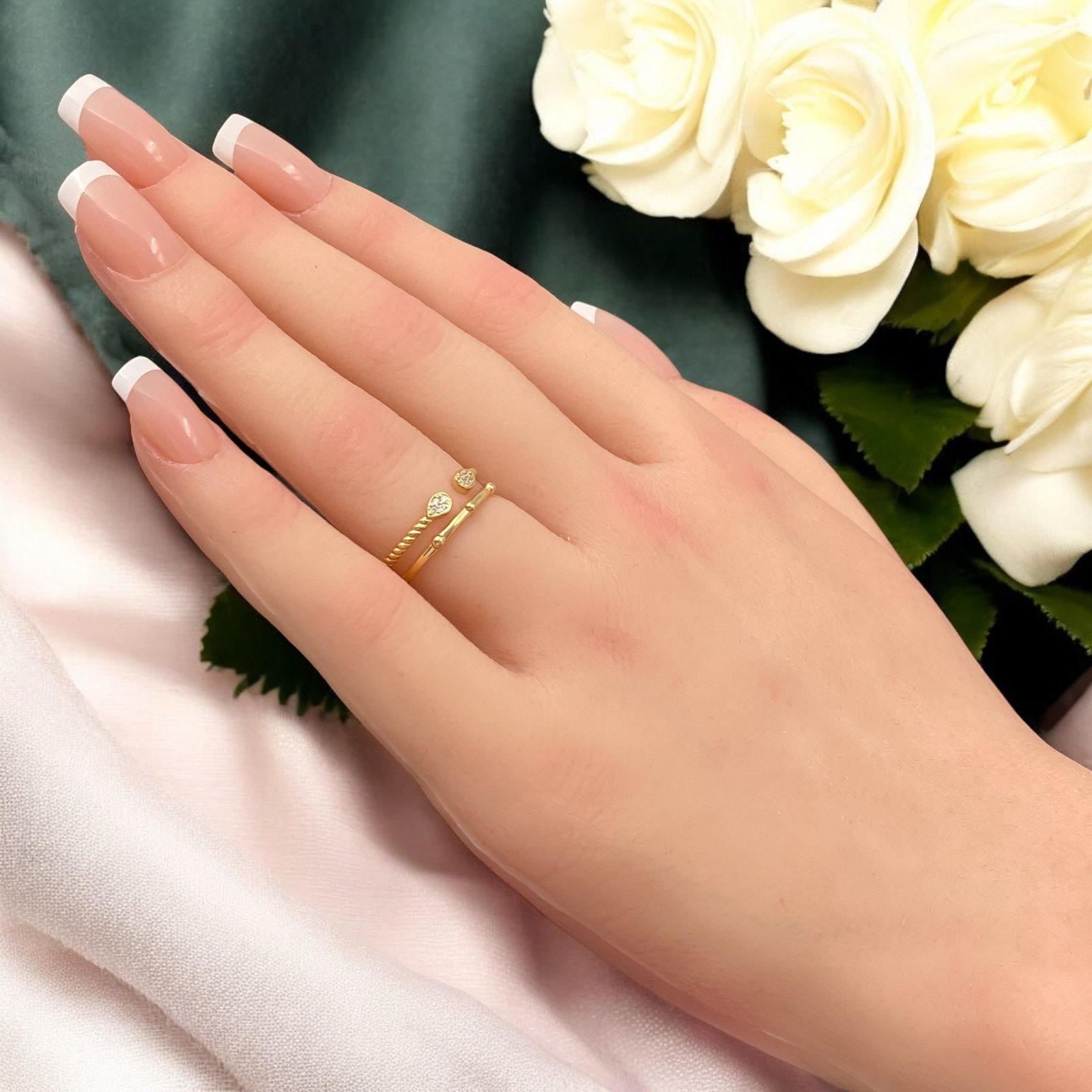 خاتم ذهب عيار 18 الوزن 2.26 جرام