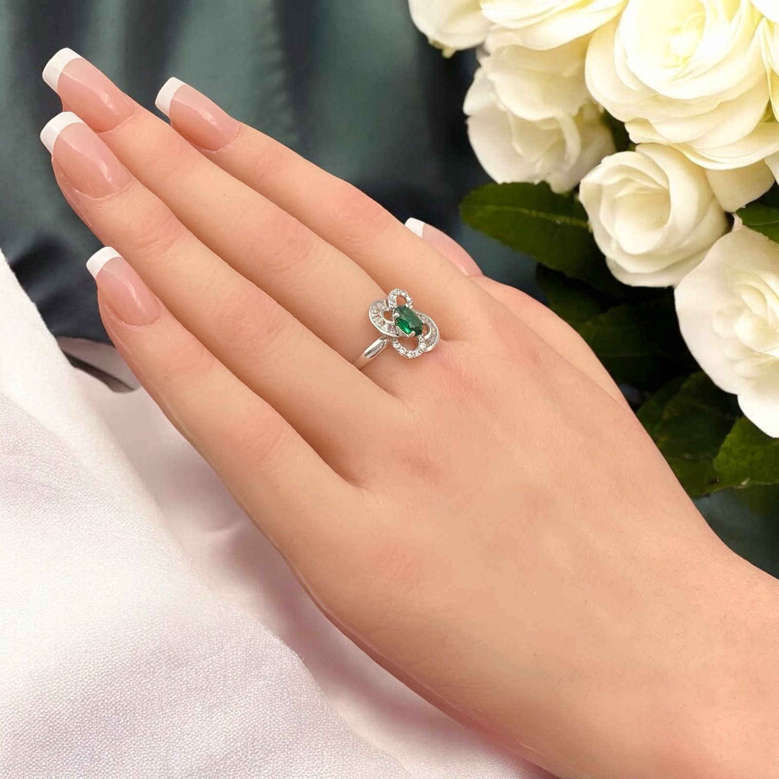 خاتم ذهب عيار 18 الوزن 2.96 جرام