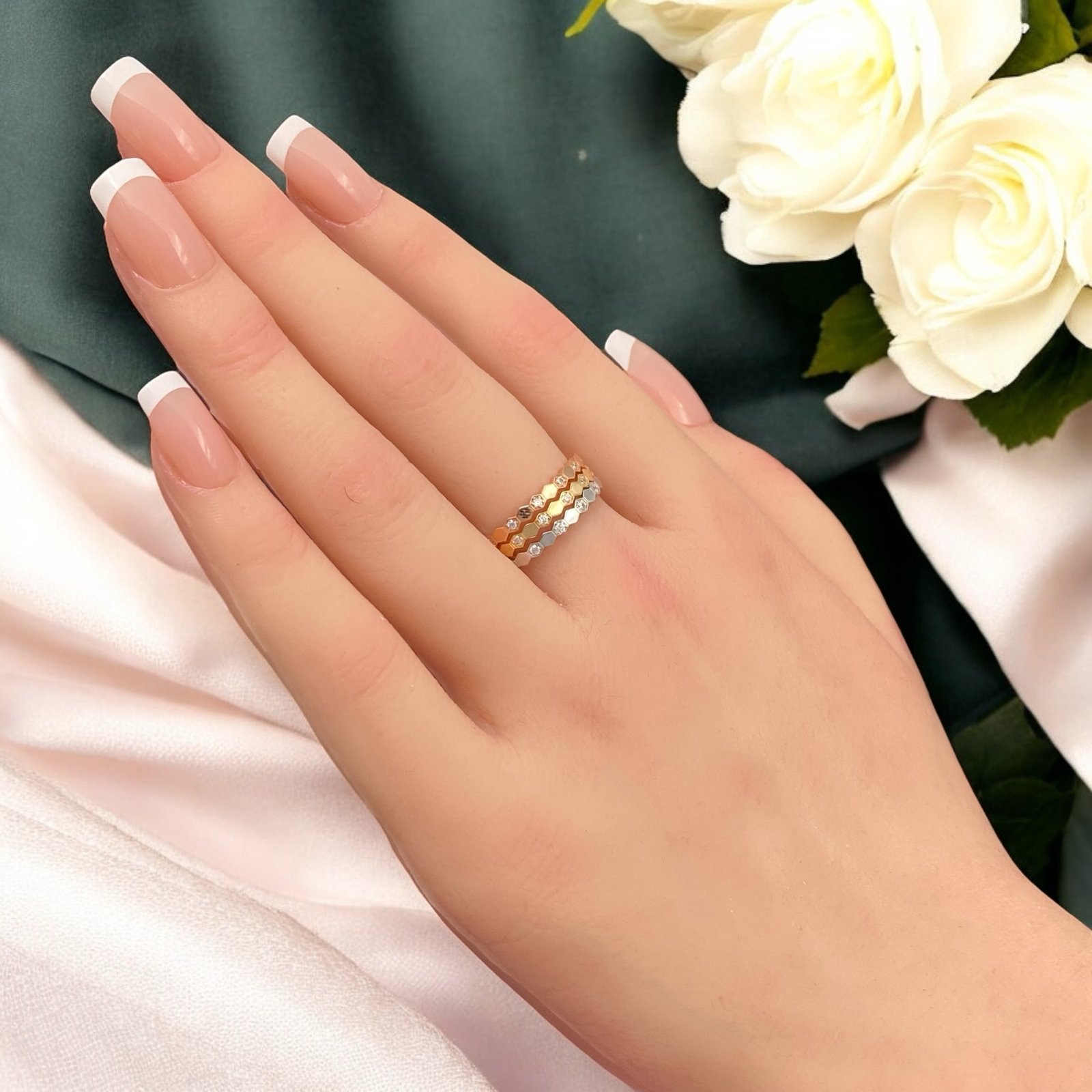 خاتم مرامي ذهب عيار 18 الوزن 3.44 جرام