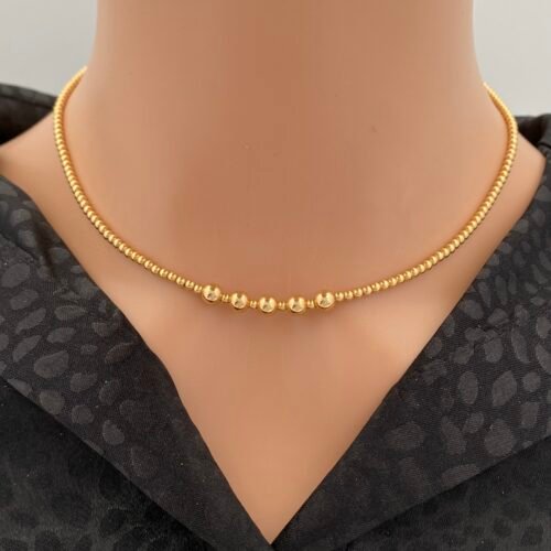 عقد ذهب عيار 18 الوزن 3.11 جرام