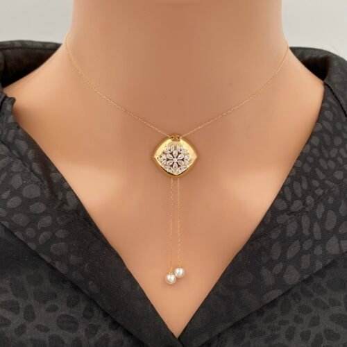 عقد ذهب عيار 18 الوزن 3.35 جرام