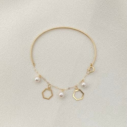 اسوارة اطفال ذهب عيار 18 الوزن 0.70 جرام