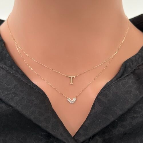 عقد حرف T ذهب عيار 18 الوزن 1.33 جرام