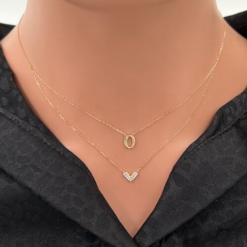 عقد حرف O ذهب عيار 18 الوزن 1.32 جرام