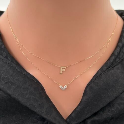 عقد حرف F ذهب عيار 18 الوزن 1.29 جرام