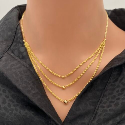 عقد ذهب عيار 18 الوزن 3.62 جرام