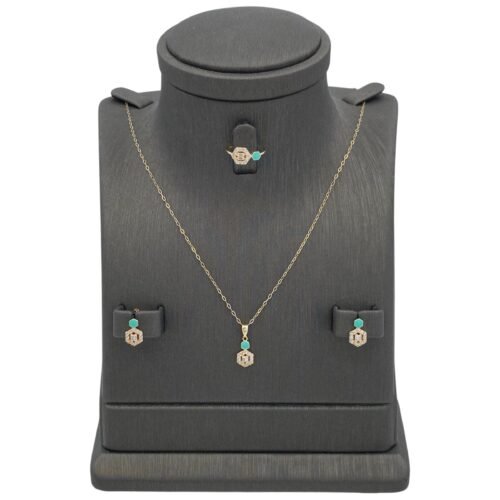 نصف طقم أطفال ذهب عيار 18 الوزن 2.80 جرام