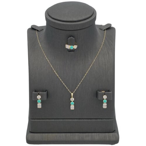 نصف طقم أطفال ذهب عيار 18 الوزن 3.45 جرام