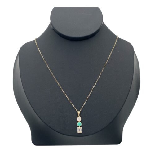 عقد اطفال ذهب عيار 18 الوزن 1.29 جرام