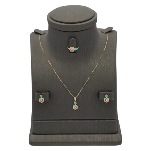 نصف طقم ذهب عيار 18 الوزن 2.82 جرام