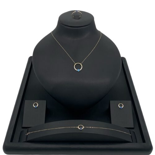 طقم ذهب عيار 18 الوزن 2.34 جرام