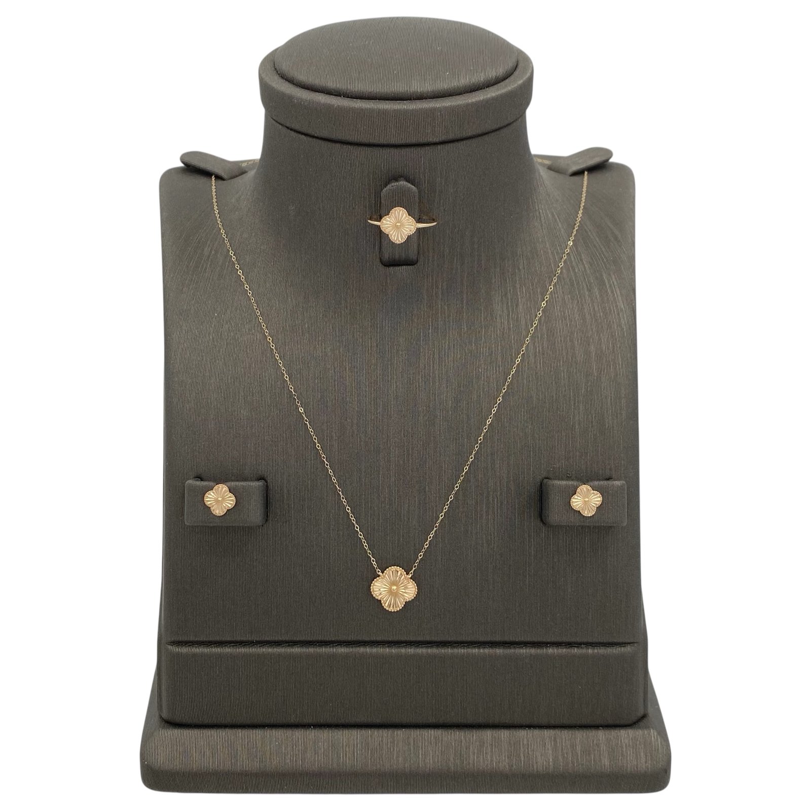 نصف طقم أطفال ذهب عيار 21 الوزن 1.65 جرام