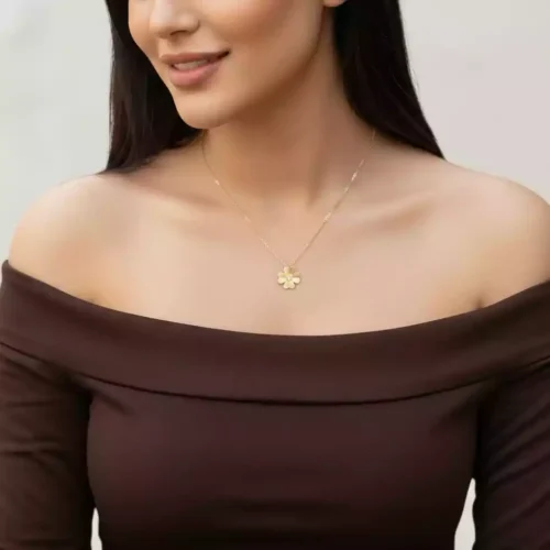 عقد ذهب عيار 18 الوزن 0.99 جرام