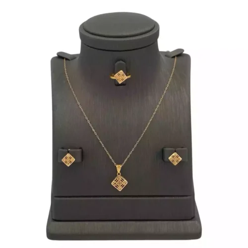 نصف طقم ذهب عيار 21 الوزن 3.08 جرام