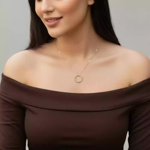 عقد ذهب عيار 18 الوزن 1.01 جرام