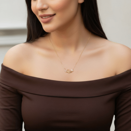 عقد ذهب عيار 18 الوزن 0.90 جرام