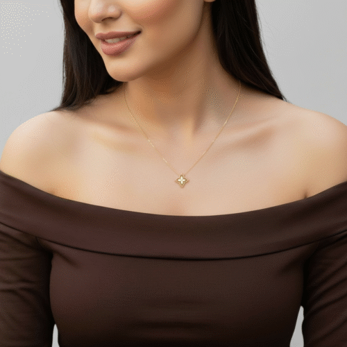 عقد ذهب عيار 18 الوزن 1.05 جرام