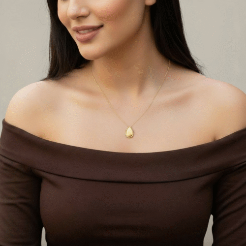 عقد ذهب عيار 18 الوزن 1.01 جرام