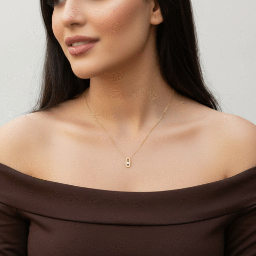 عقد ذهب عيار 18 الوزن 0.82 جرام