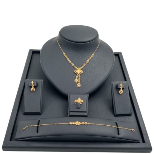 طقم ذهب عيار 21 الوزن 11.42 جرام