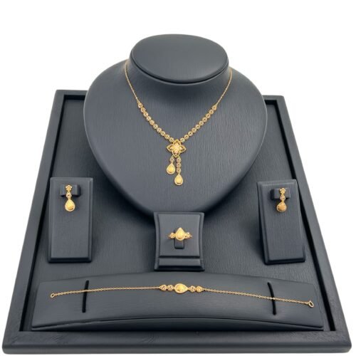 طقم ذهب عيار 21 الوزن 11.60 جرام