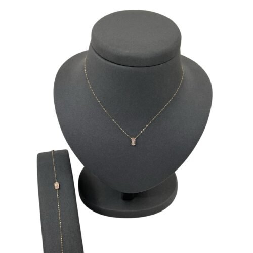 عقد وإسواره ذهب عيار 18 الوزن 0.84 جرام