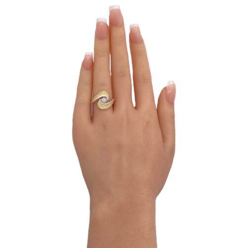 خاتم ذهب عيار 18 الوزن 2.24 جرام