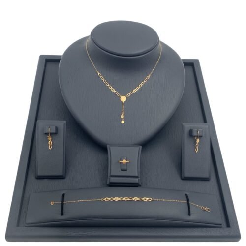 طقم ذهب عيار 21 الوزن 2.24 جرام